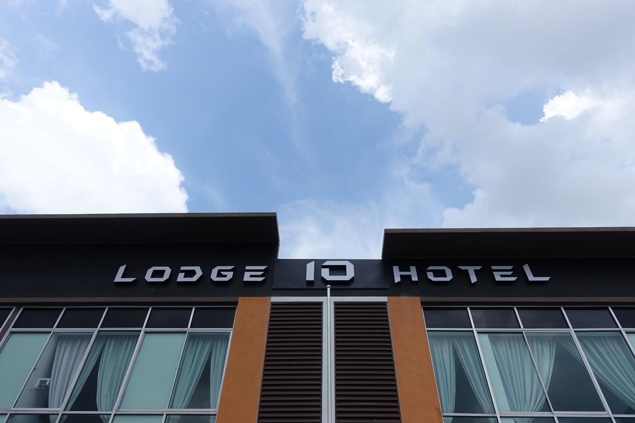 Lodge 10 Hotel Seremban Exterior photo